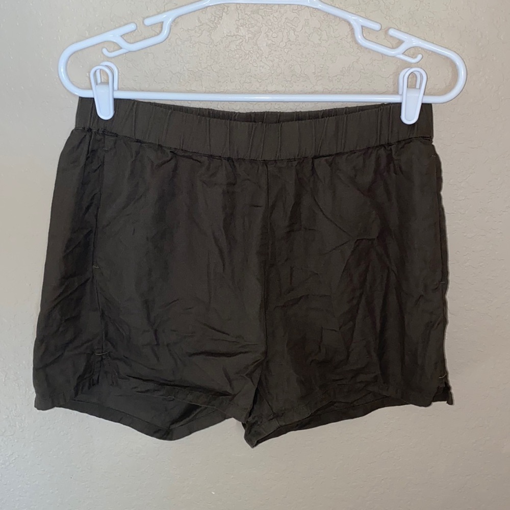 Madewell small green shorts